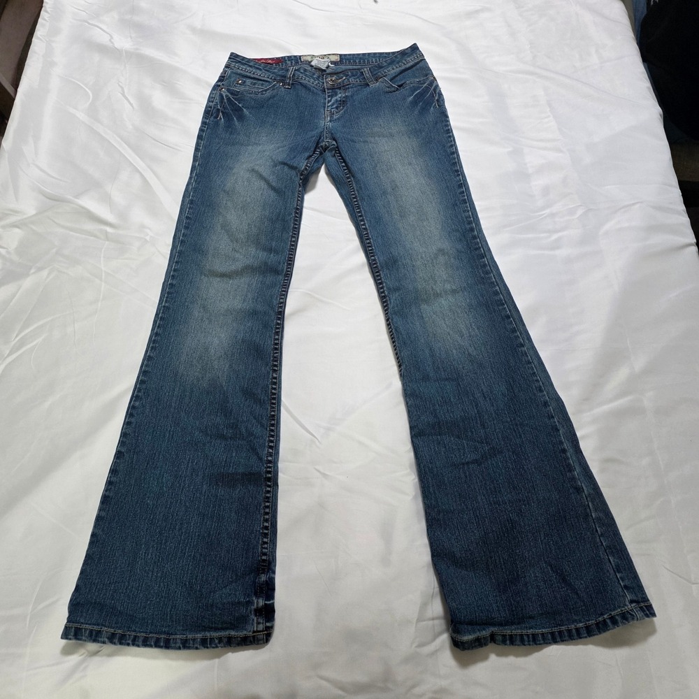 YMI Low Rise Flare Jeans Womens 1 Medium Wash Rhinestone Cross Y2K Denim 104369